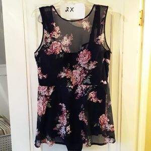 2xl black floral sleeveless top